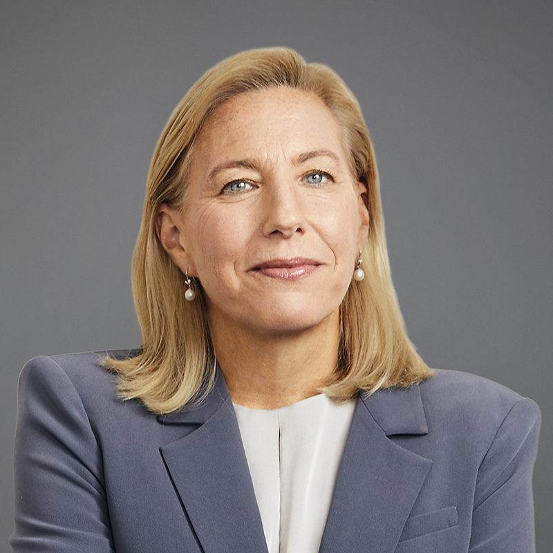 Joanne  Crevoiserat